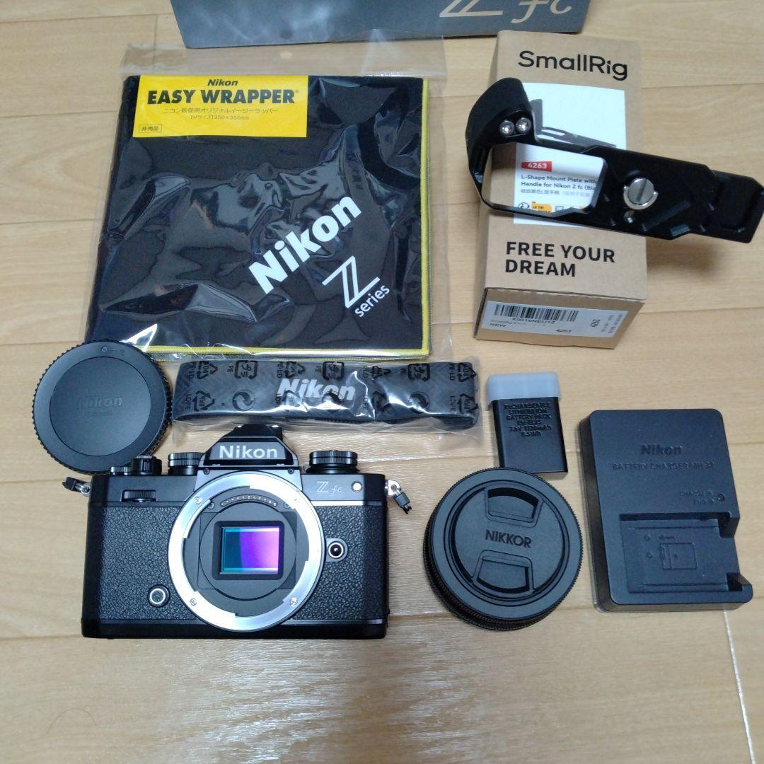 Nikon Zfc 16-50mmキット　ブラック