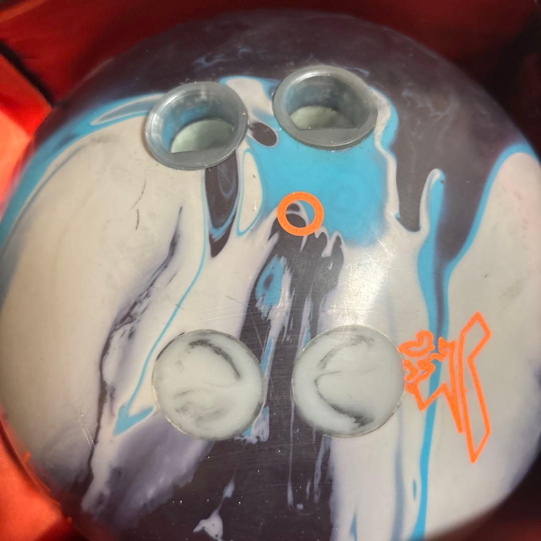 ボウリング用バッグとボールセット