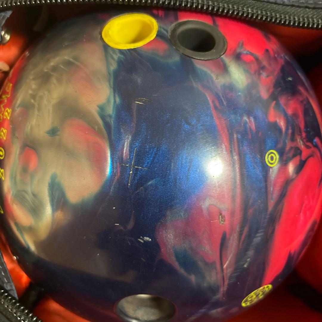 ボウリング用バッグとボールセット