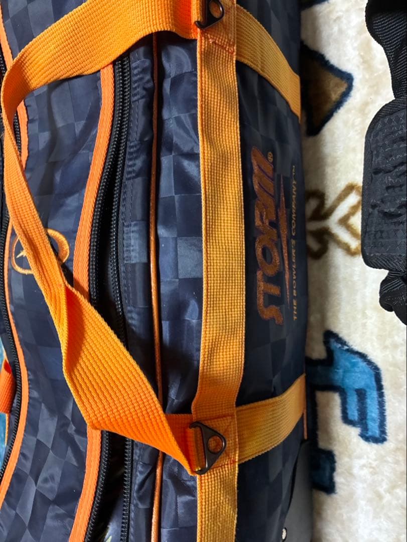 ボウリング用バッグとボールセット