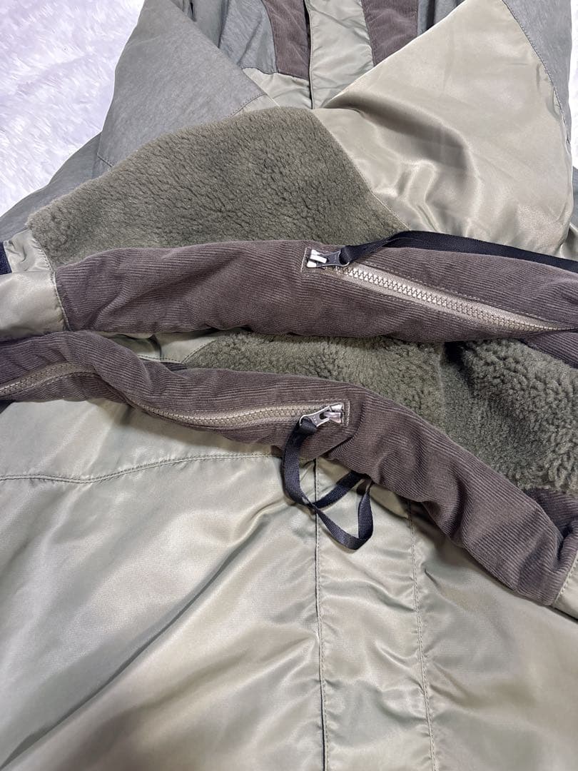 美品　完売etsinta モンスター中綿オーバーコート