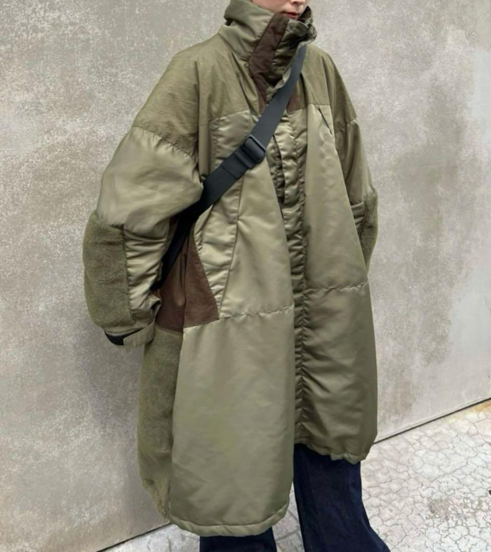 美品　完売etsinta モンスター中綿オーバーコート