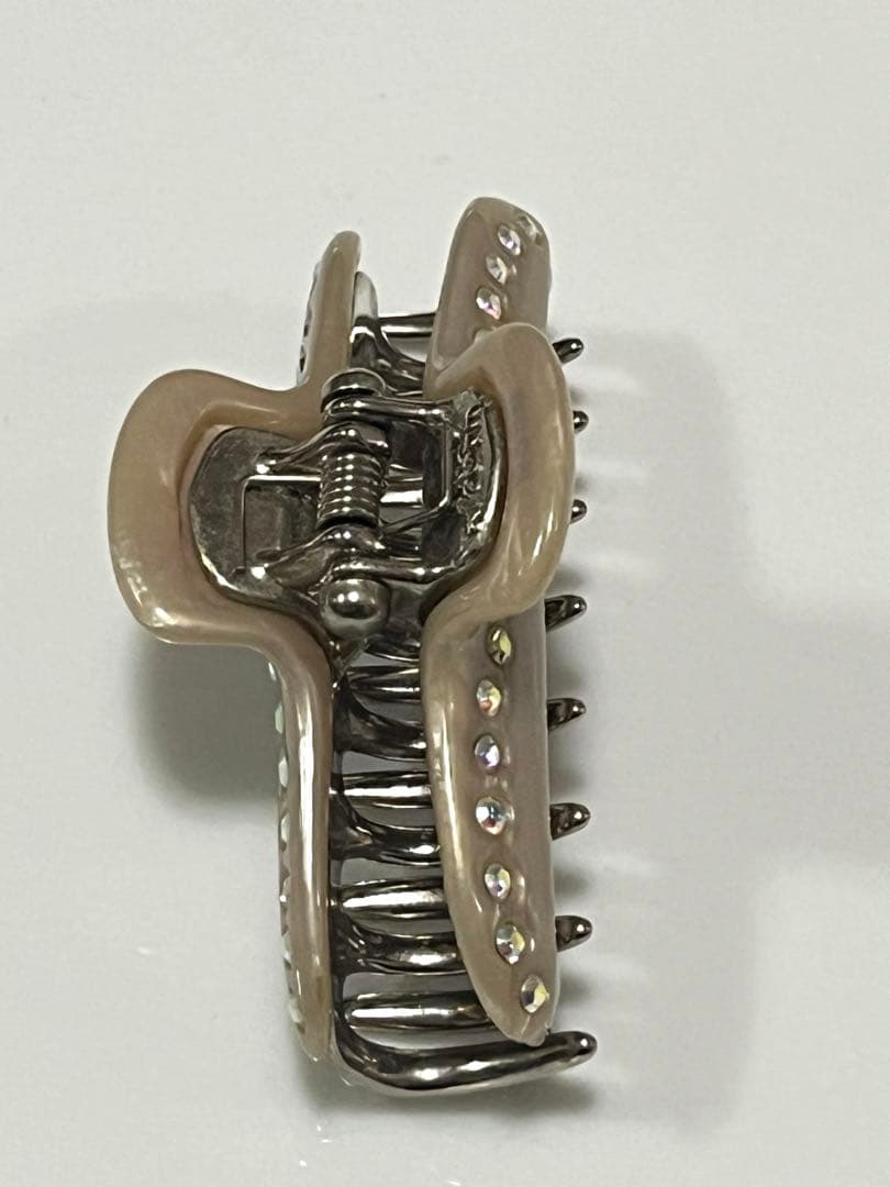 acca アッカ　ティアラクリップ