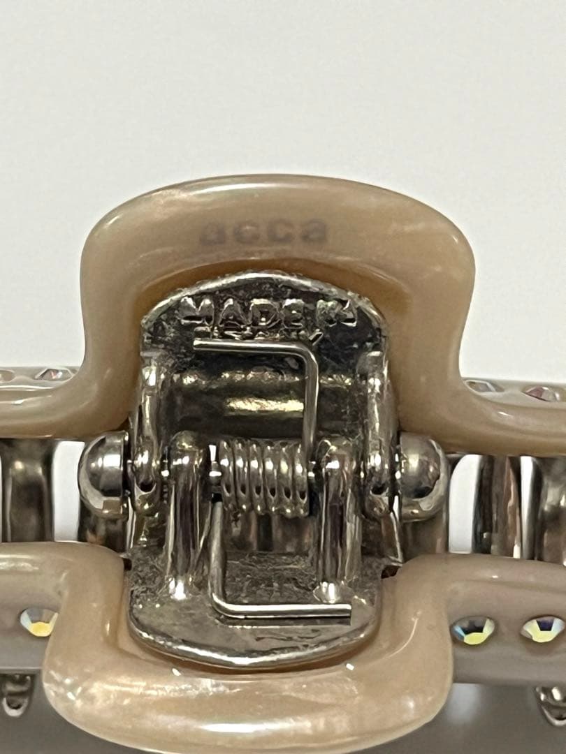 acca アッカ　ティアラクリップ