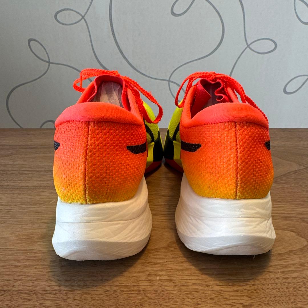 ASICS メタスピードエッジパリ　28.5センチ　中古品