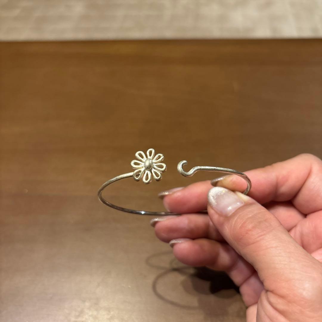 【美品】ティファニー　デイジーシルバー バングル