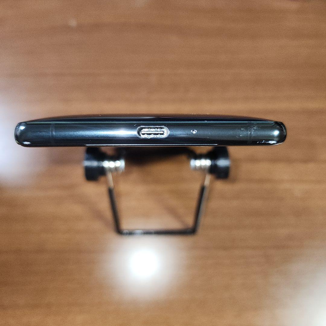 ②Xperia XZ2 Premium クロムブラック　au SOV38