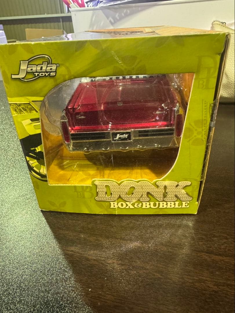 s1634 DONK 1985 キャデラック1/24サイズ　CADILLAC