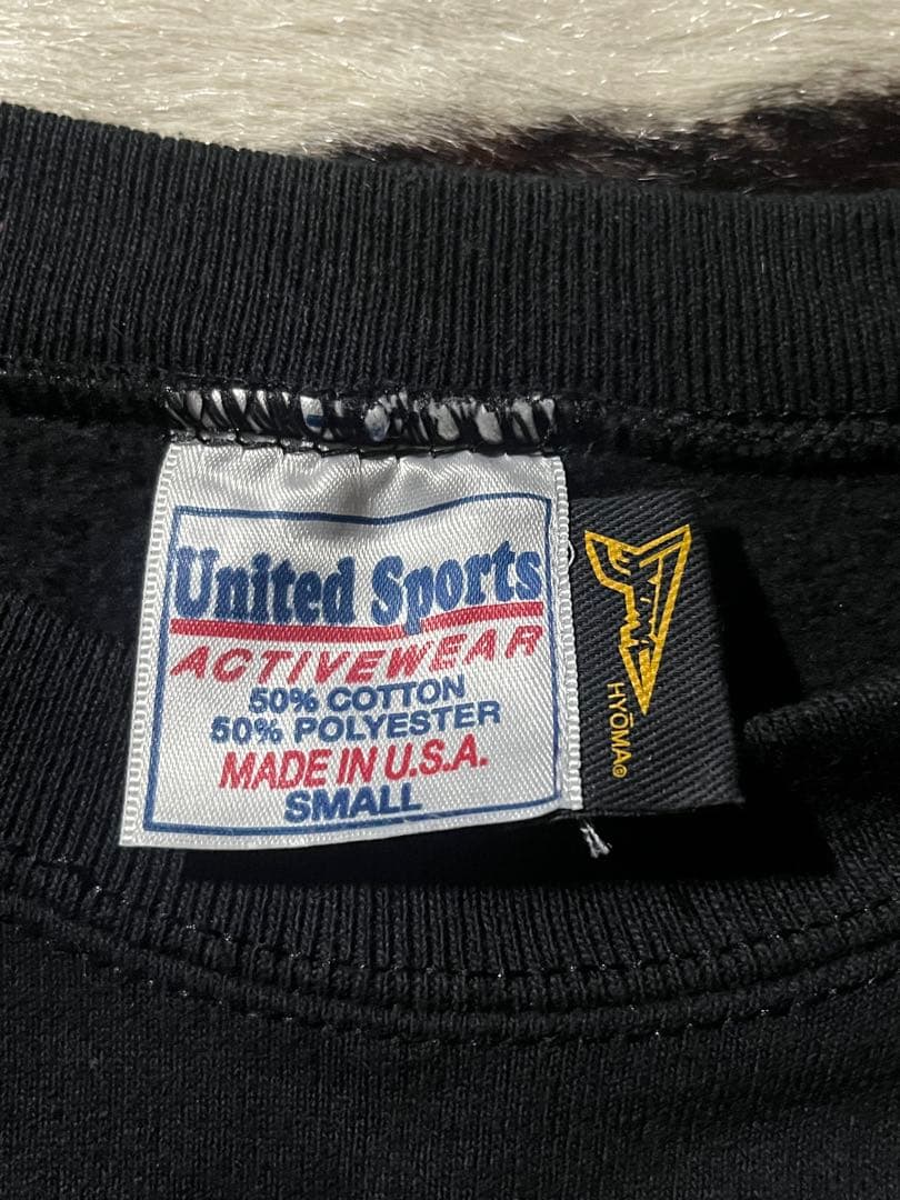 20471120 hyoma スウェット 交信 缶バッチ付き トライベンティ