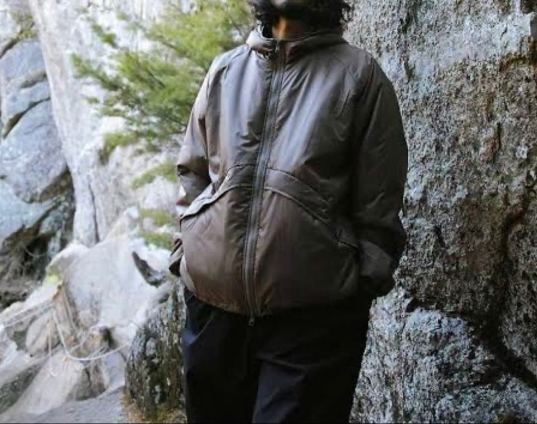 新品未使用moonlightgear kamuyjacket L/XLbrown
