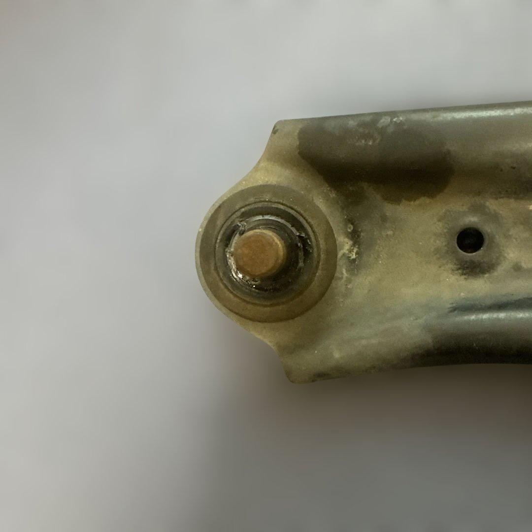 ZC33S スイフトスポーツ 純正フロントロアアーム