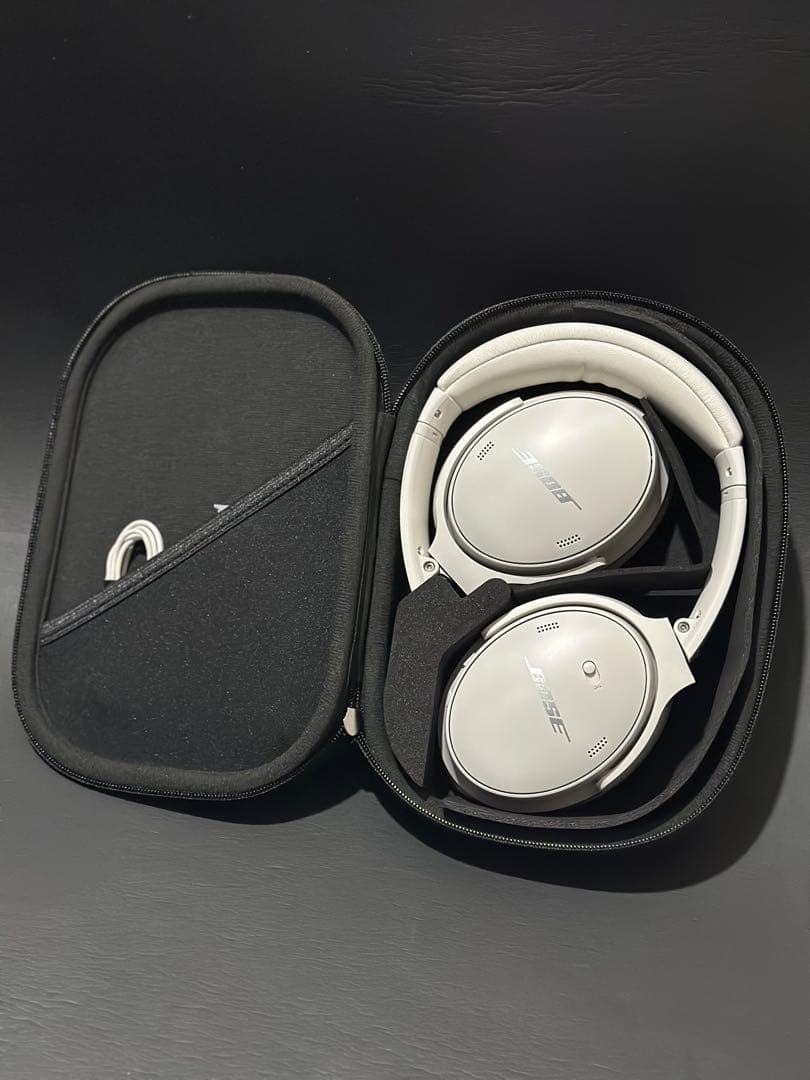 【美品】Bose QuietComfort 45 headphones ホワイト