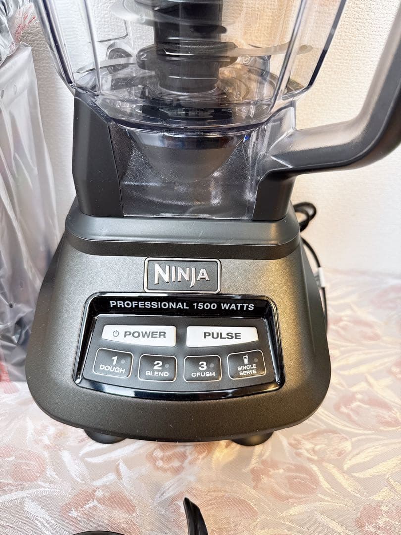 新品　ニンジャ　ミキサー　ブレンダー　フードプロセッサー　Bl770