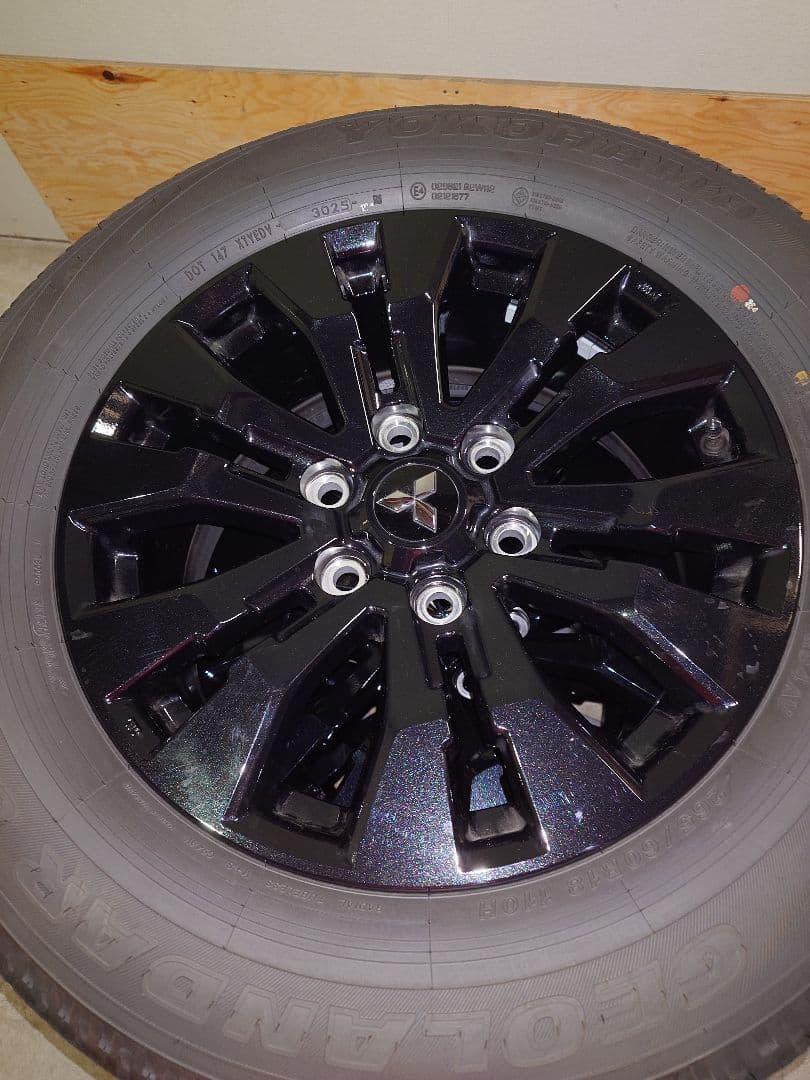 三菱トライトンGSR純正タイヤ＆ホイールセット1台分265/60R18[送料込]