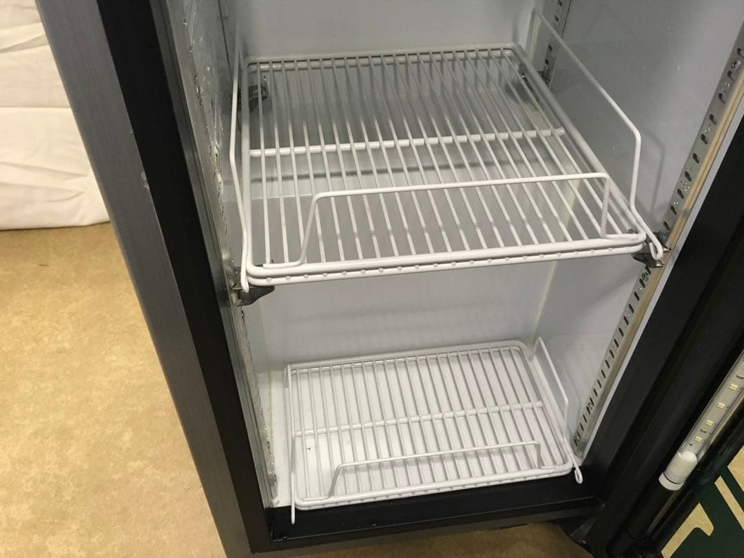 ハイネケン　冷蔵ショーケース　CCV24 非売品