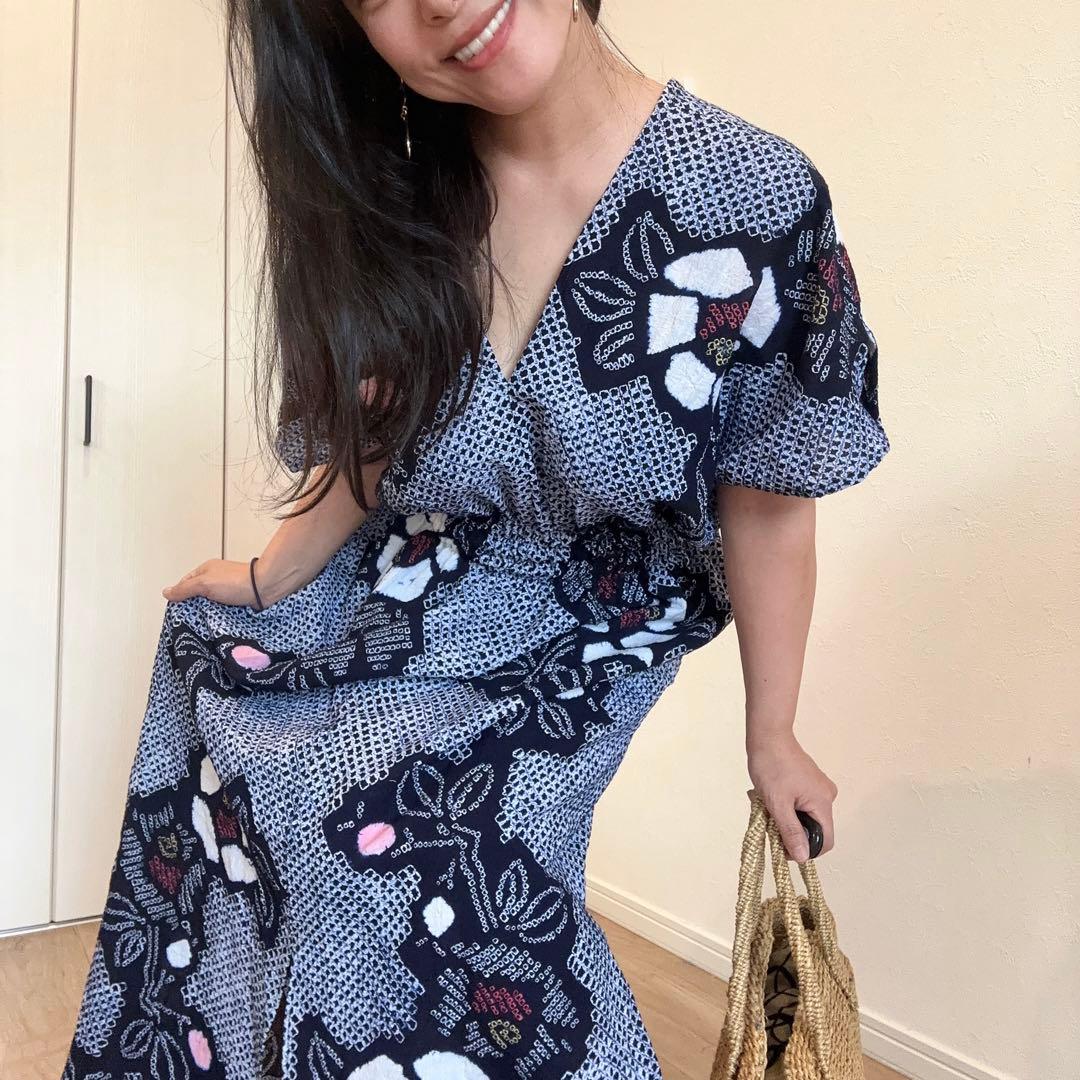 浴衣　リメイク　有松絞り　ワンピース ハンドメイド　ロング　白　紺　ピンク