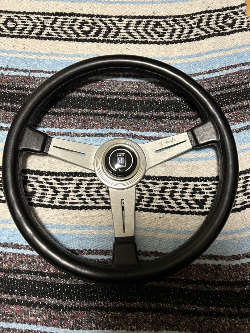 【当時物】イタリア製NARDI ナルディ レザーステアリング φ36.5