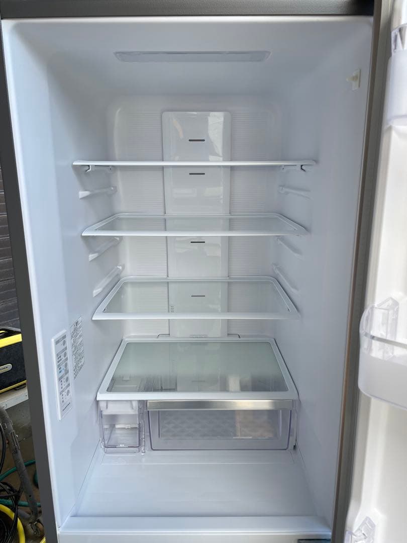 522美品✨ 日立 おしゃれシャンパンスリム3ドア冷蔵庫 右開き 自動製氷機能付