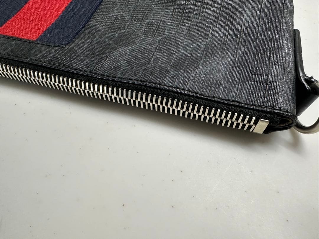 GUCCI GGスプリームキャンバス×レザー