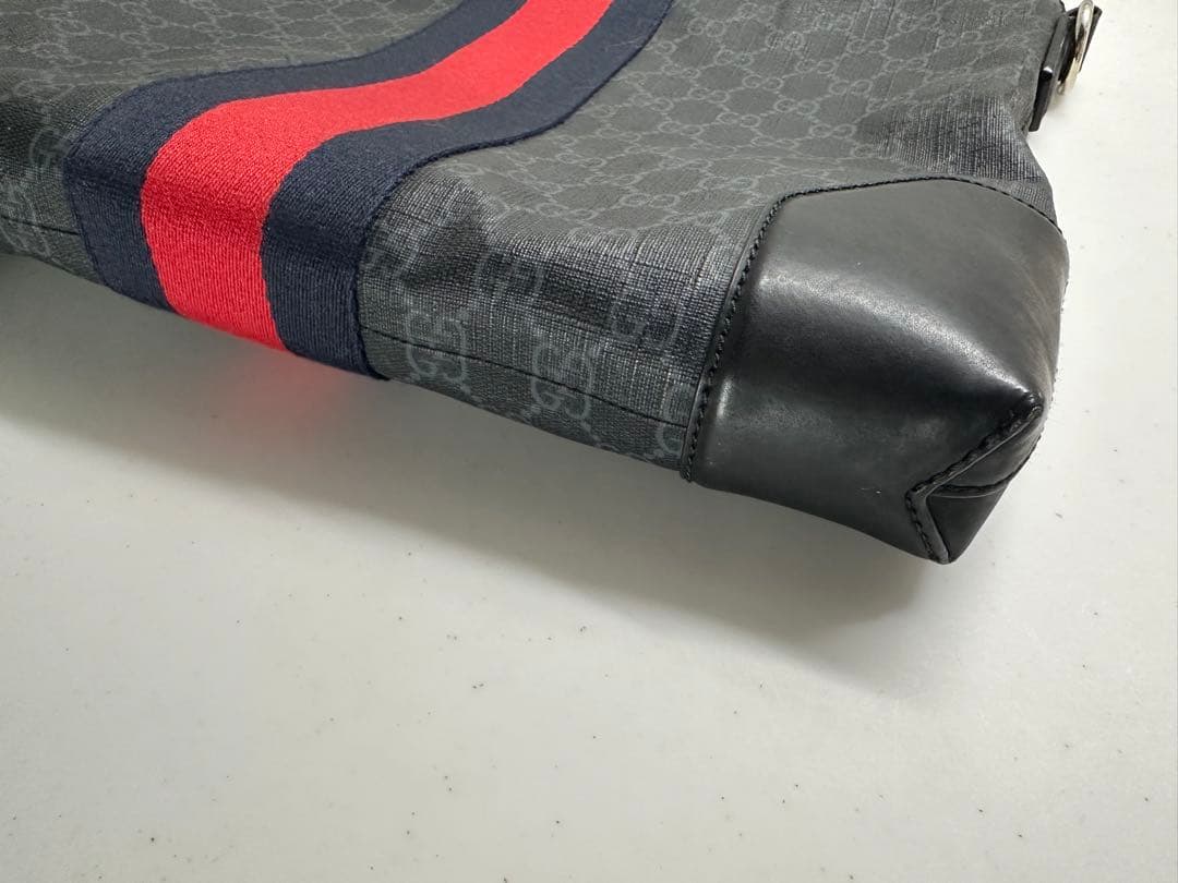 GUCCI GGスプリームキャンバス×レザー