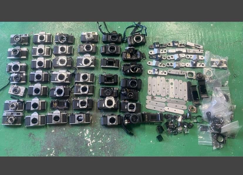 【ジャンク】フィルムカメラ 一眼レフカメラ 本体 パーツ 部品取り