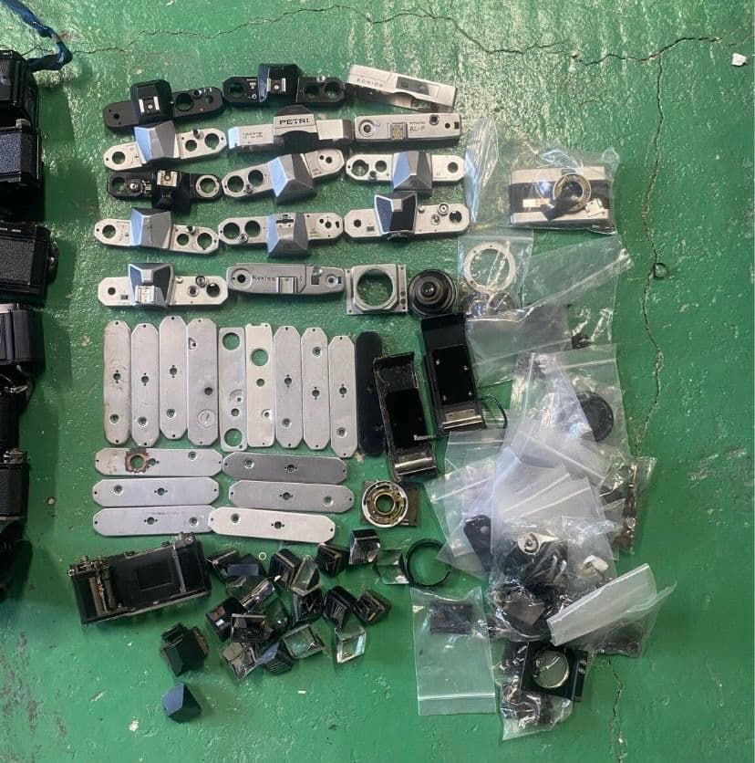 【ジャンク】フィルムカメラ 一眼レフカメラ 本体 パーツ 部品取り