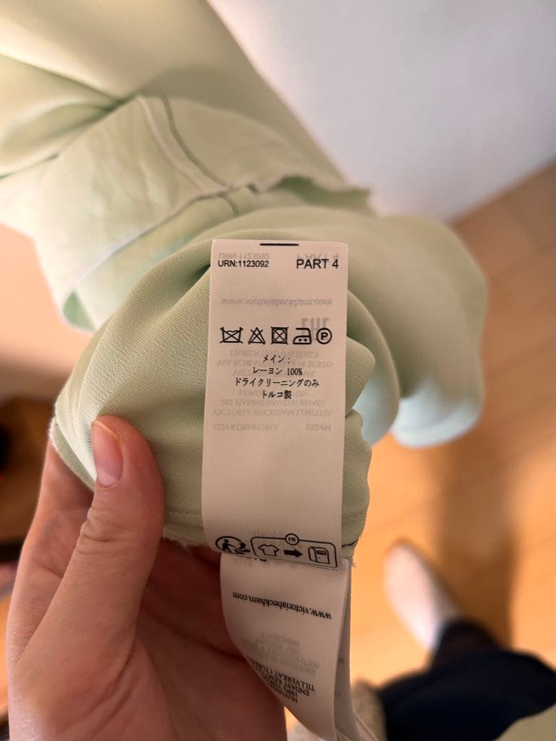 【ゆう】Victoria Beckham ミントグリーン ミディワンピース