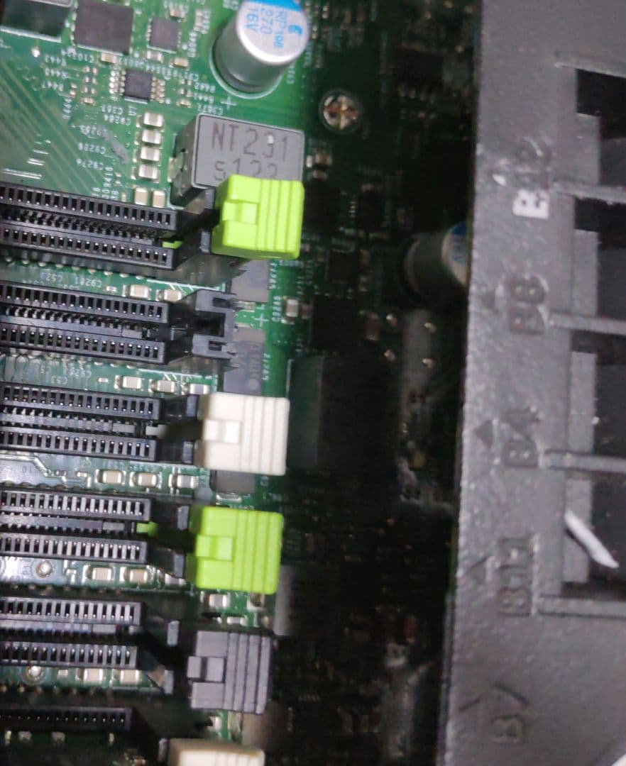 サーバー PowerEdge R630