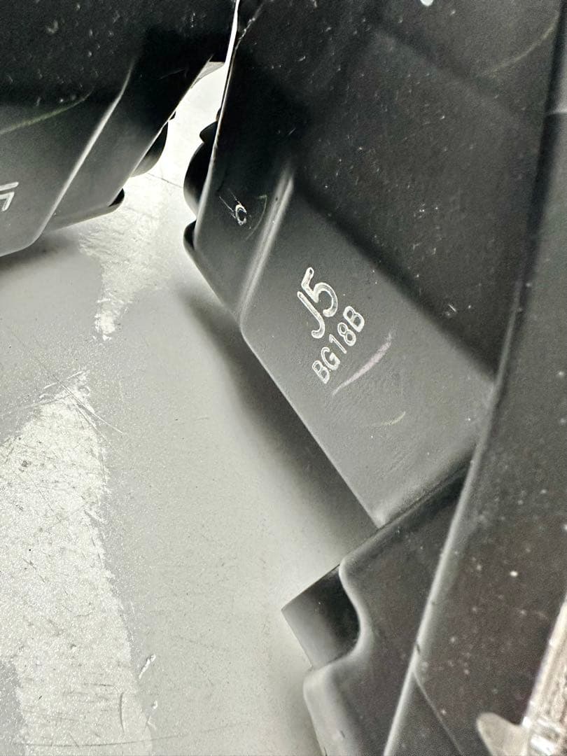 オデッセイ アブソルート ヘッドライト キセノン HIDレベ バラ付 P7692