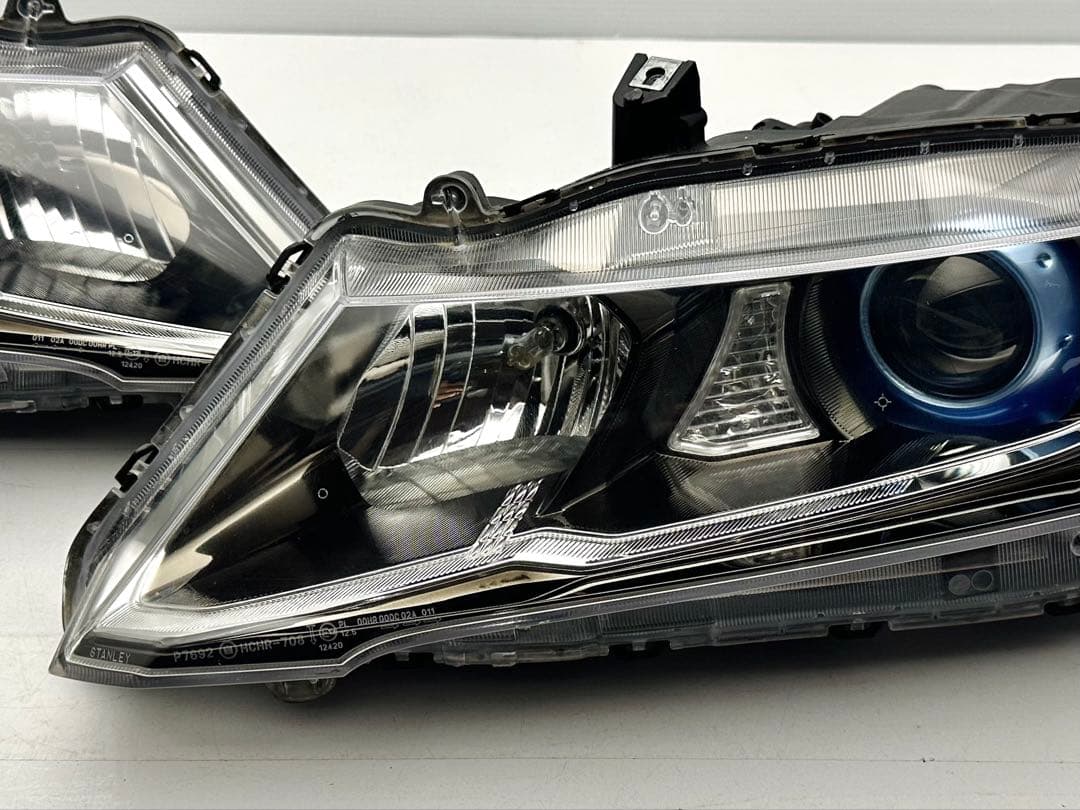 オデッセイ アブソルート ヘッドライト キセノン HIDレベ バラ付 P7692