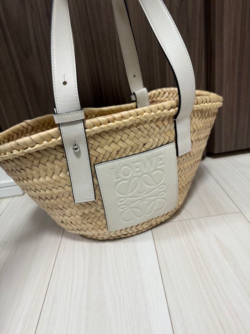 LOEWE ストロートートバッグ