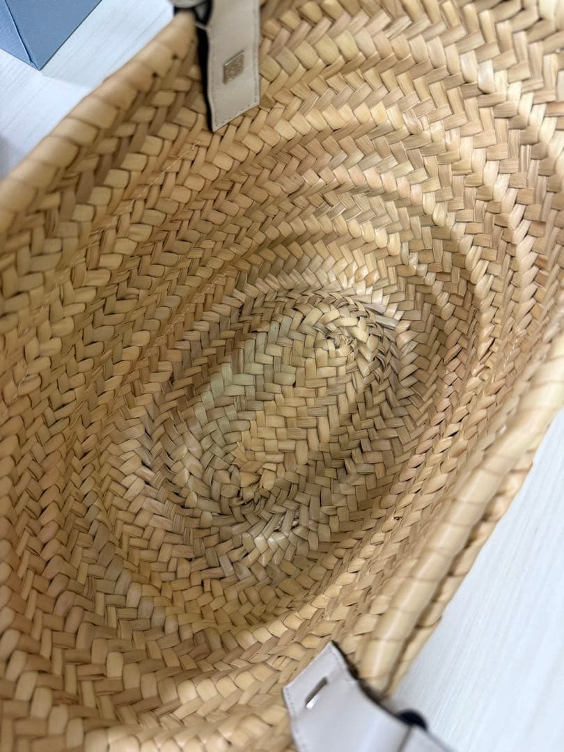 LOEWE ストロートートバッグ