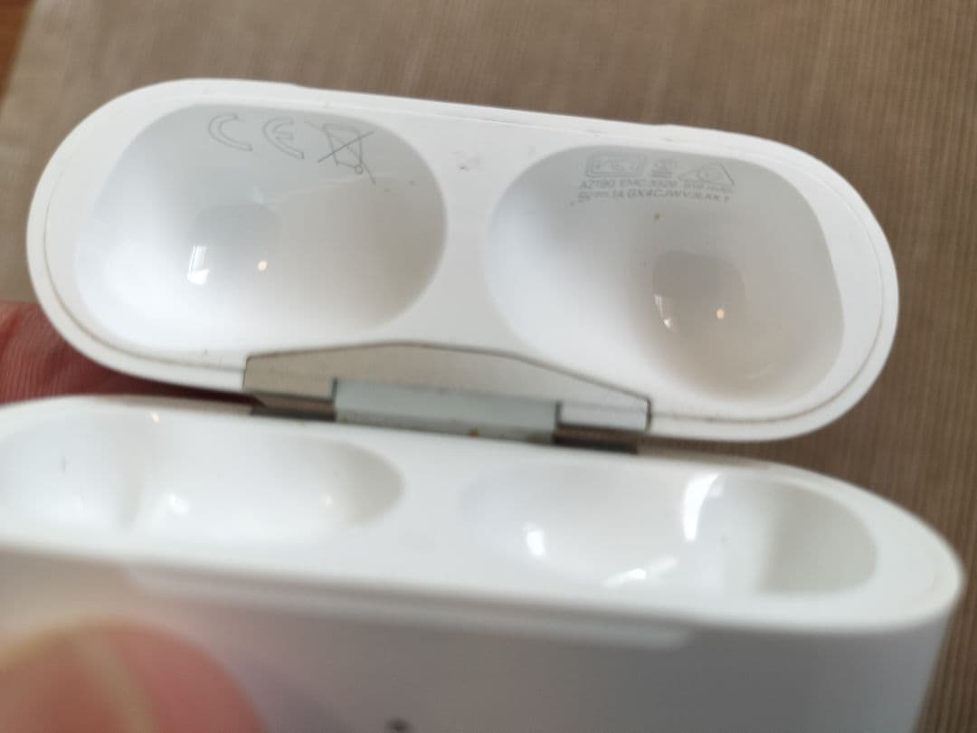 AirPods Pro 第1世代 正規Apple A2190,2183,2184