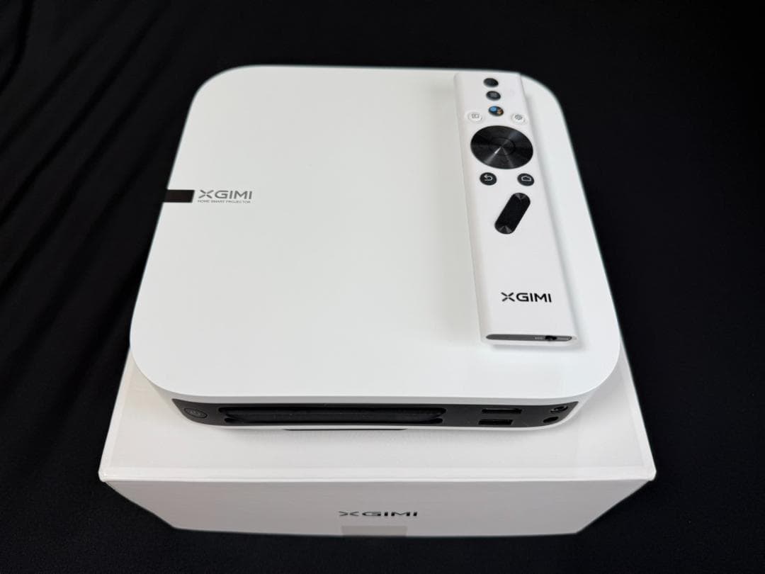 【美品】XGIMI Elfin プロジェクター 本体、付属品、箱有り