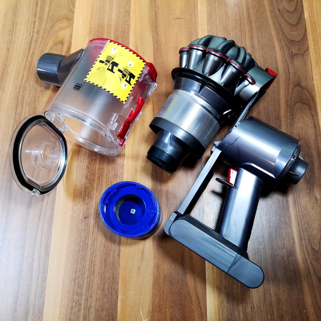 A940♥整備品ですがバッテリーは交換時期　ダイソンコードレス掃除機SV11♥