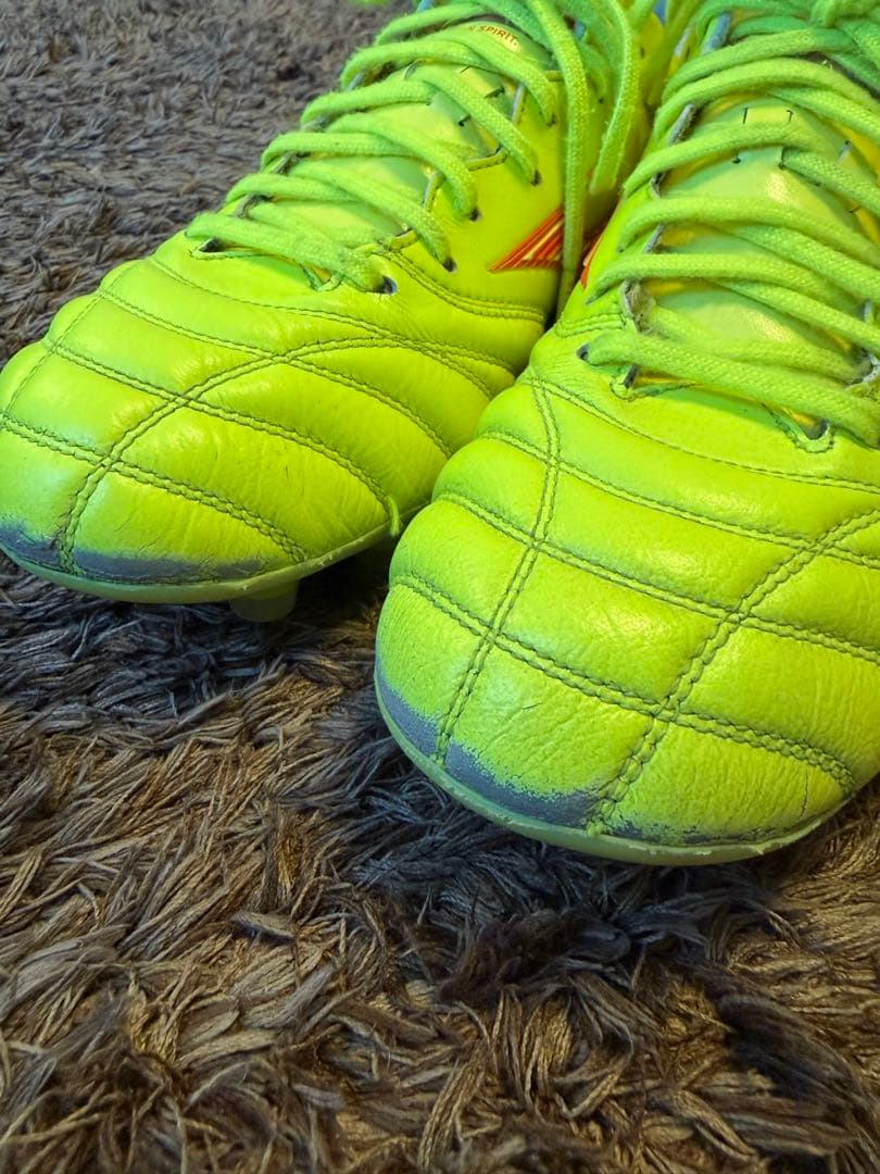 Mizuno Morelia NeoⅣ モレリアNeo4 25.5