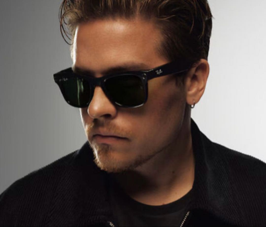 【日本未発売】Ray-Ban ×  Gen2 調光レンズ　グレー