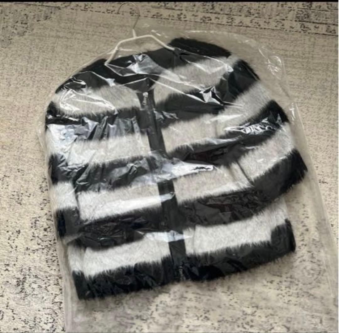 ☆EMPORIO ARMANI アルマーニ　ストライプ　ファーコート 38☆