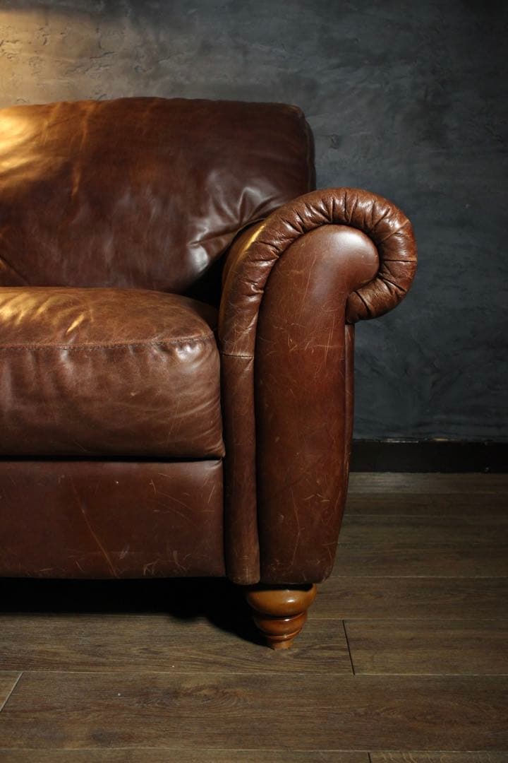 首都圏送無料〜　美　NATUZZI イタリア 本革　ヴィンテージ　ソファ　アーム