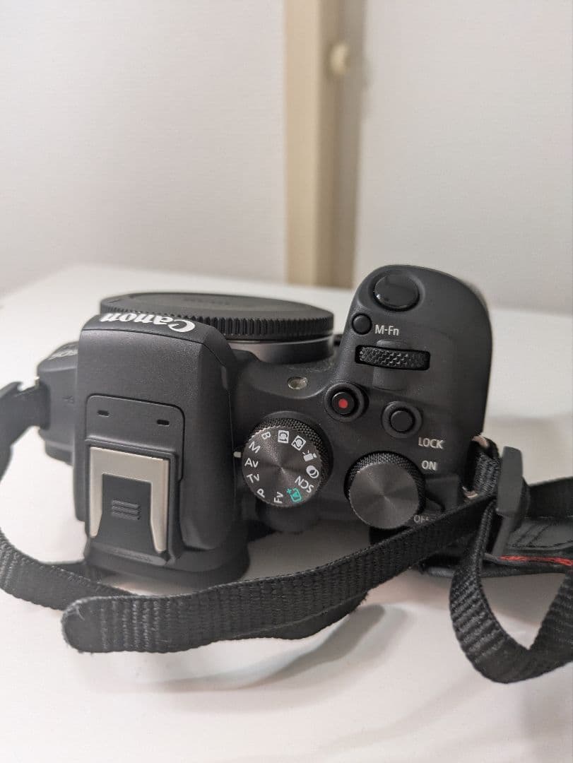Canon EOS R10 ボディ