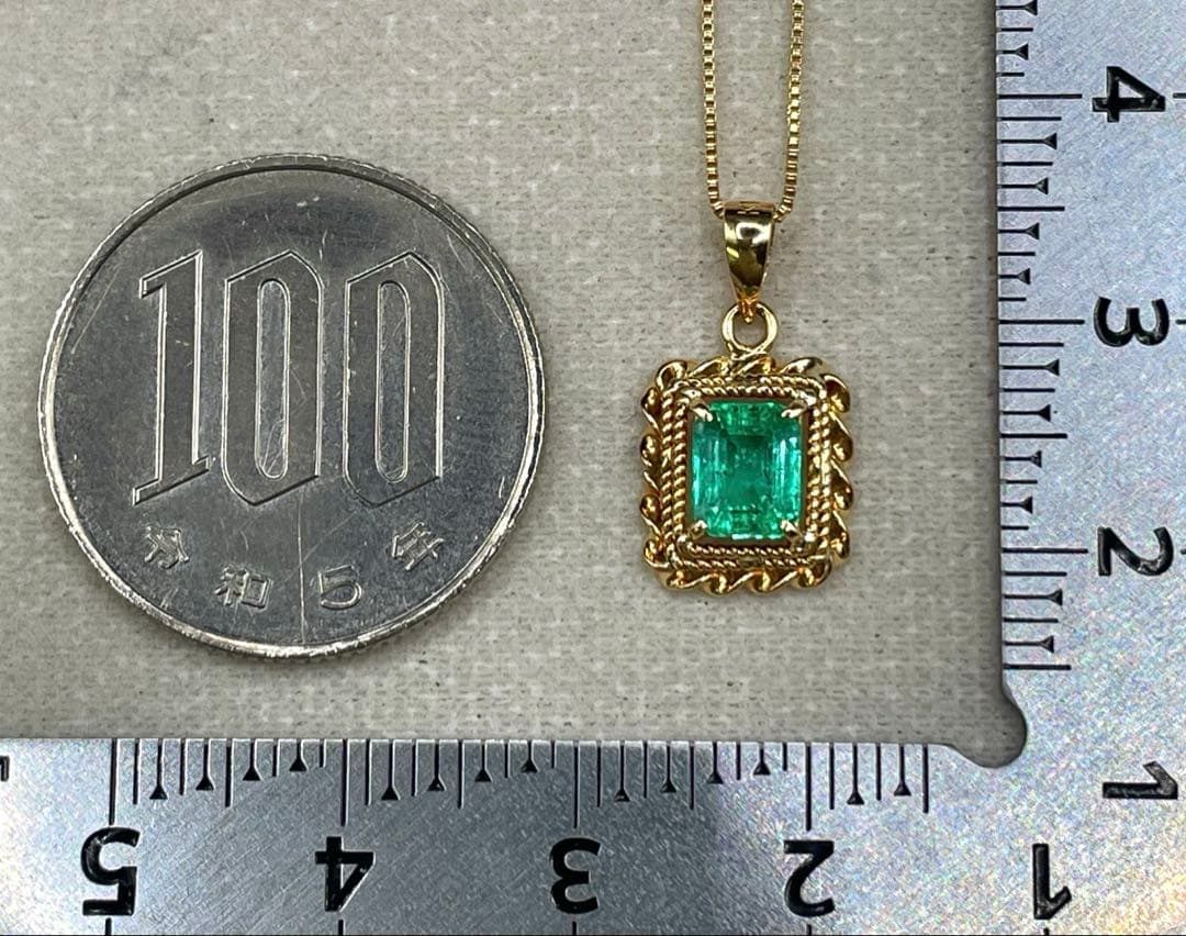JA96★高級 エメラルド0.64ct K18 ペンダントヘッド 鑑付