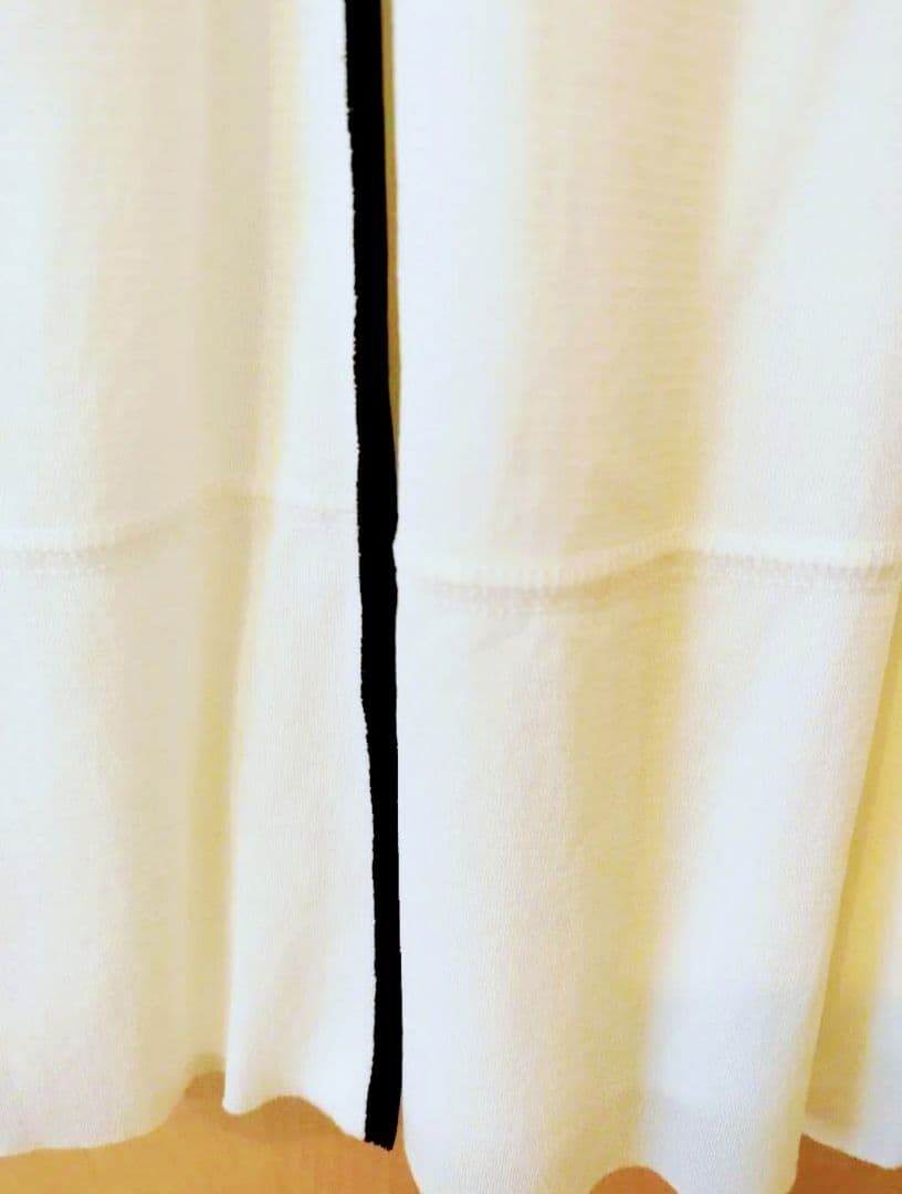 タ*ル様 希少ビビアンタム未使用♡マオカラーワンピース 白アオザイ