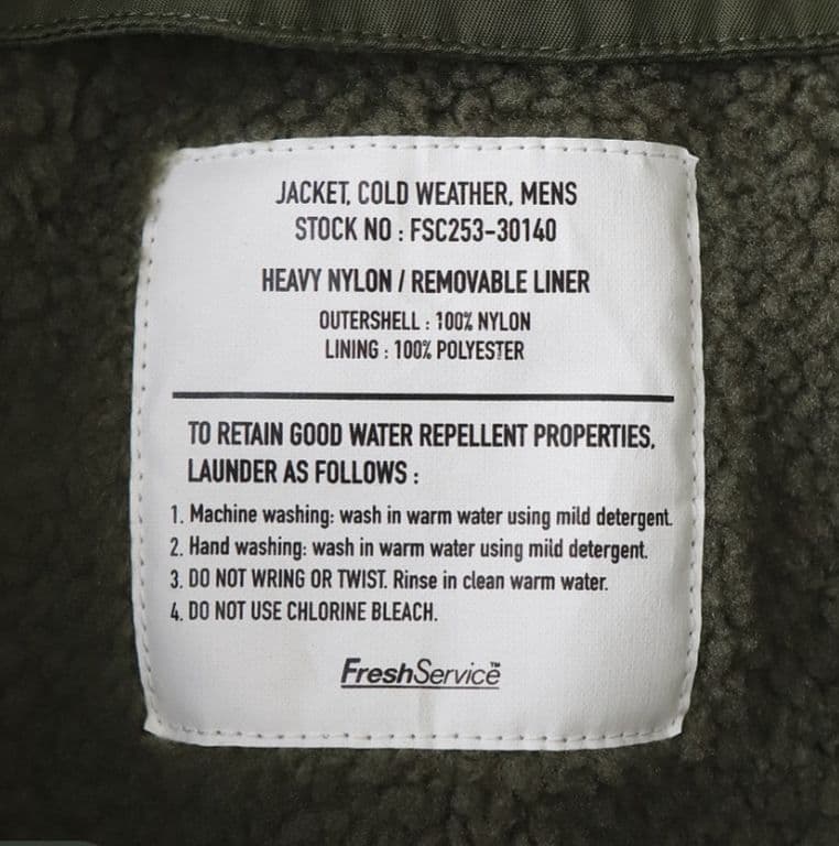 公式完売 HEAVY NYLONDECK JACKETサイズＬ