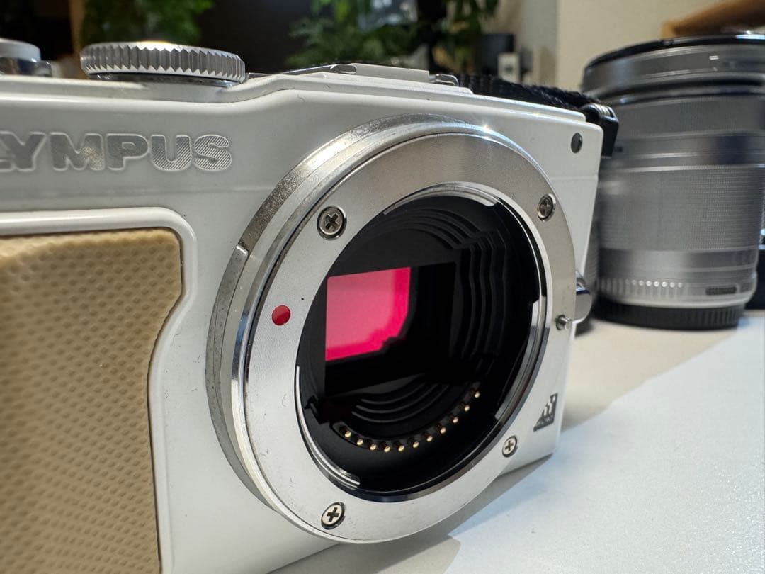 OLYMPUS PEN Lite E-PL5 ホワイト【訳あり】