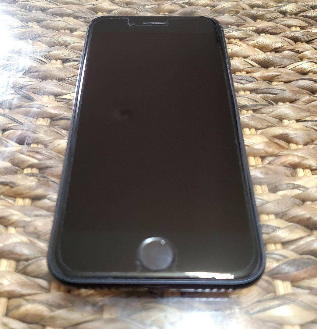 iPhone SE　64GB SIMフリー ブラック 本体のみ