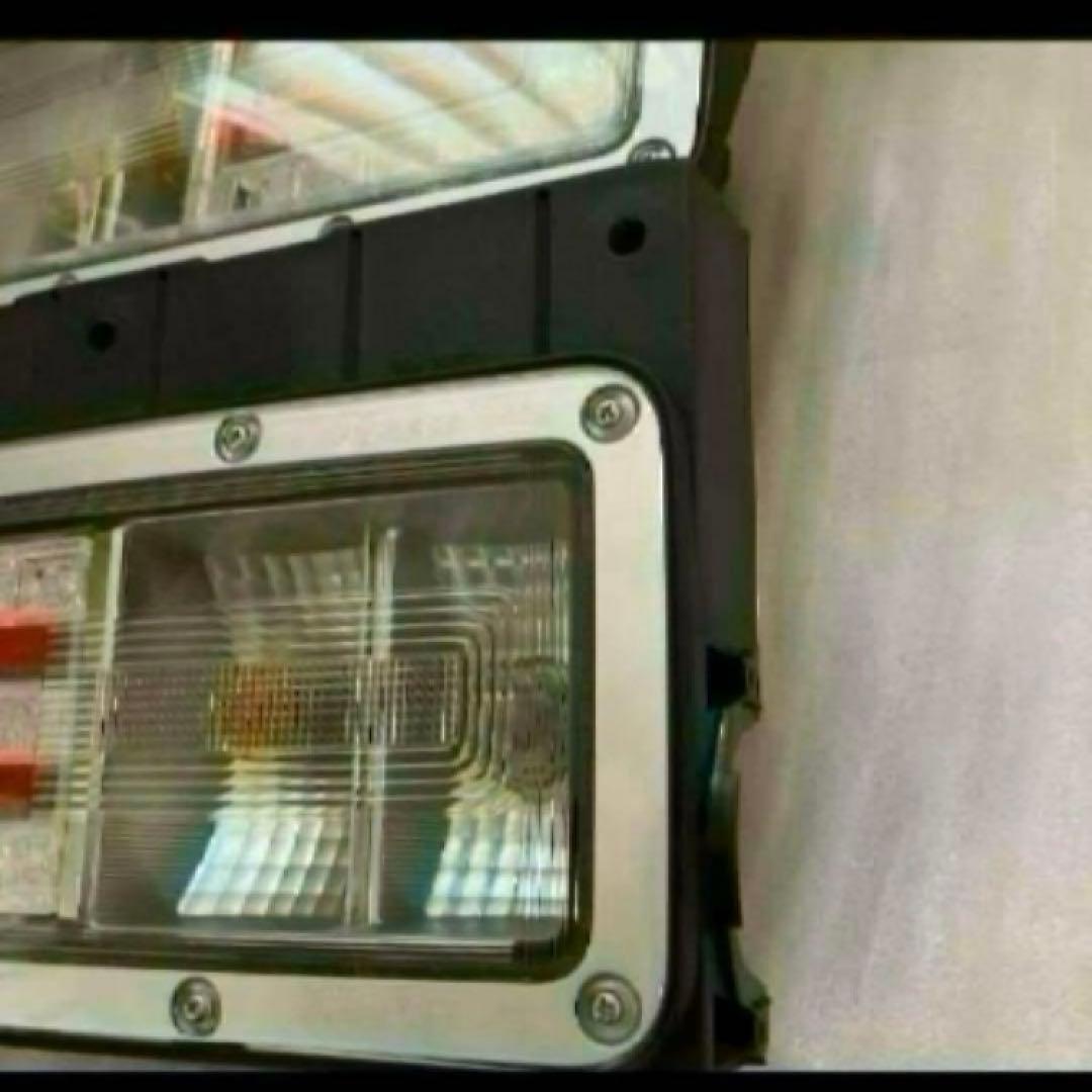 日野LEDテールランプ