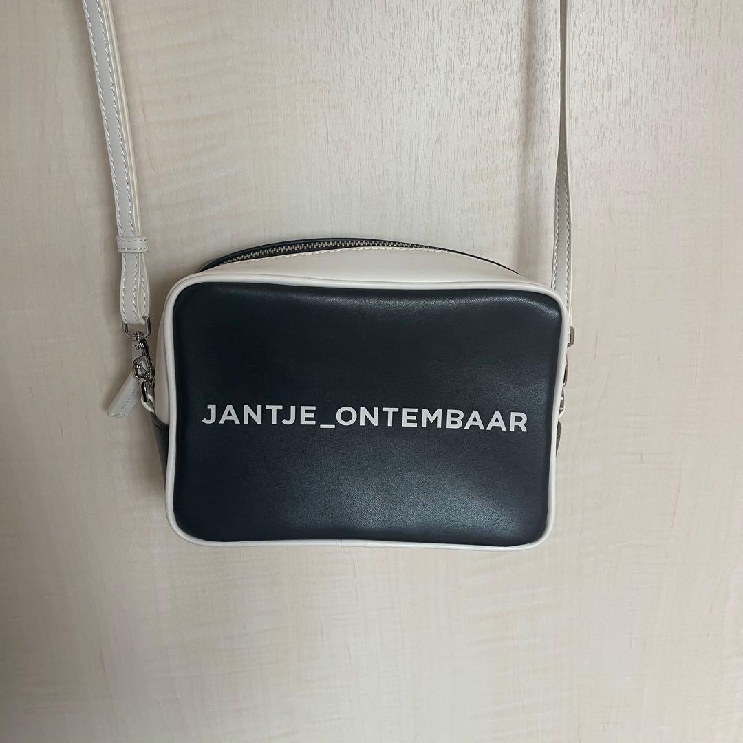 JANTJE_ONTEMBAAR ショルダーバッグ 黒/白