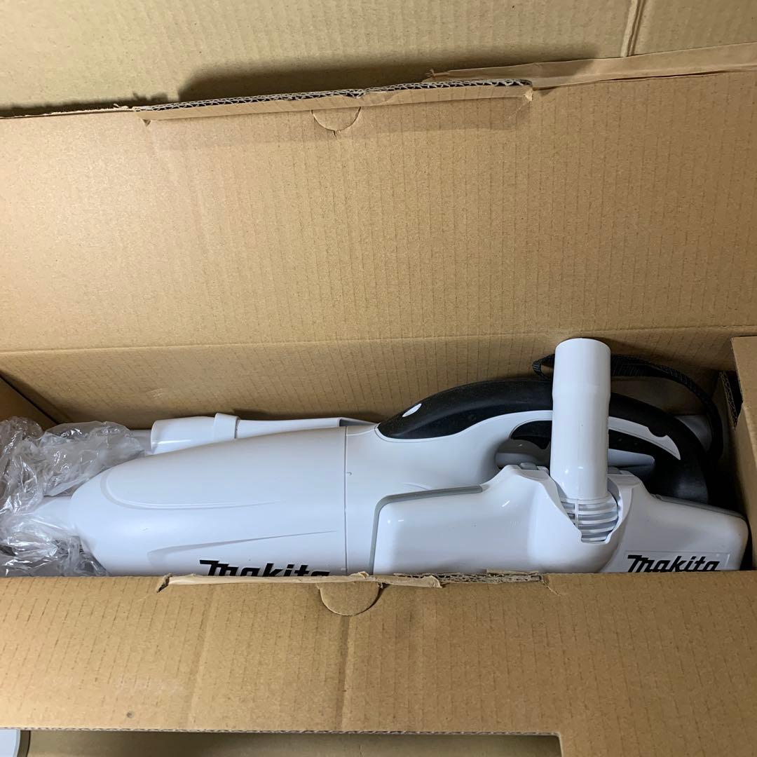 マキタ 18V 充電式クリーナー CL180FDZ 電池なし