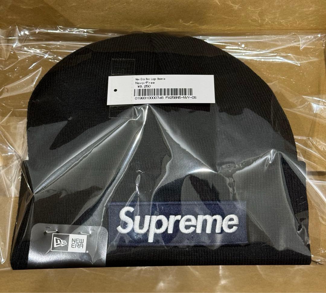 Supreme New Era® Box Logo Beanie Navy 25