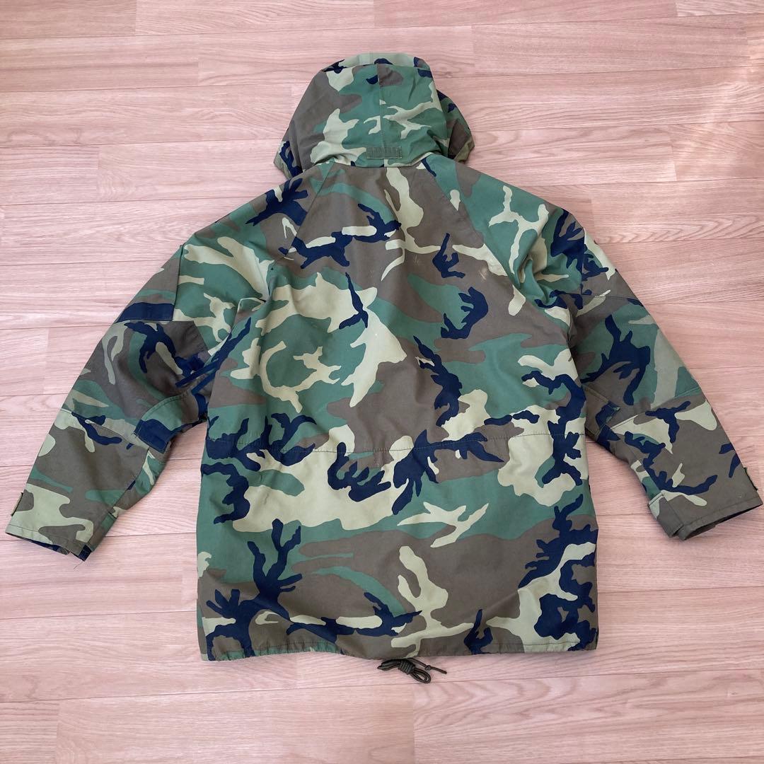 ECWCS gen2 米軍実物 ゴアテックス　パーカー　ウッドランドカモ　M-R